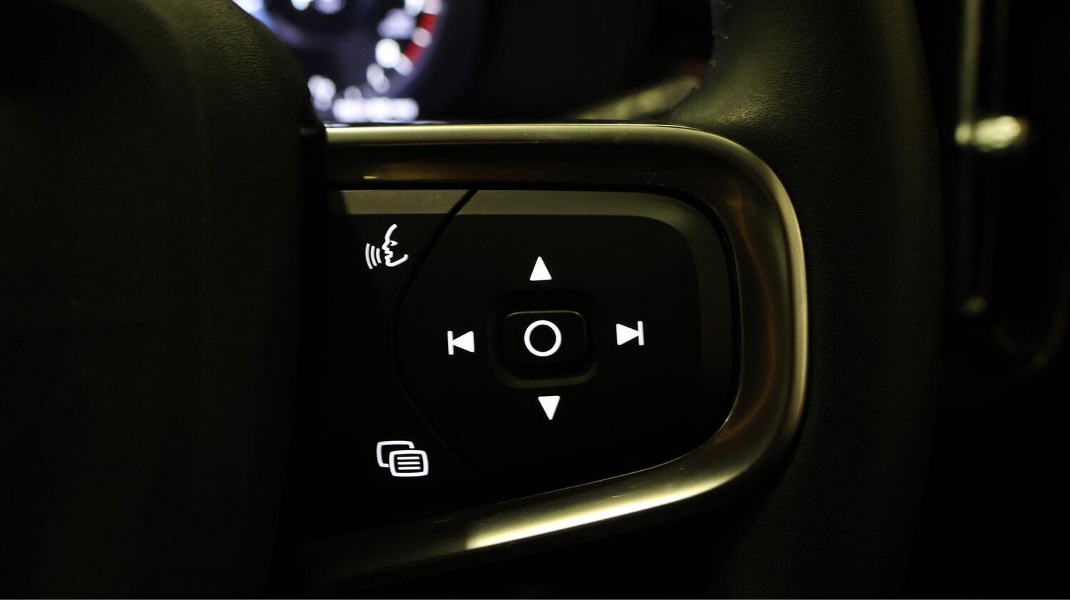 Used Volvo XC40 2021 for sale - 76714707: Photo 26