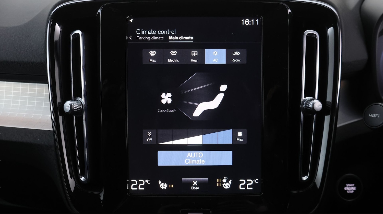 Used Volvo XC40 2023 for sale - 78141113: Photo 12