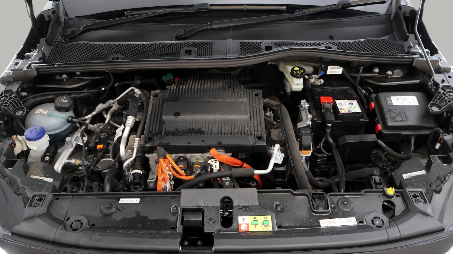 Used Peugeot E-208 2023 for sale - 77412886: Photo 19