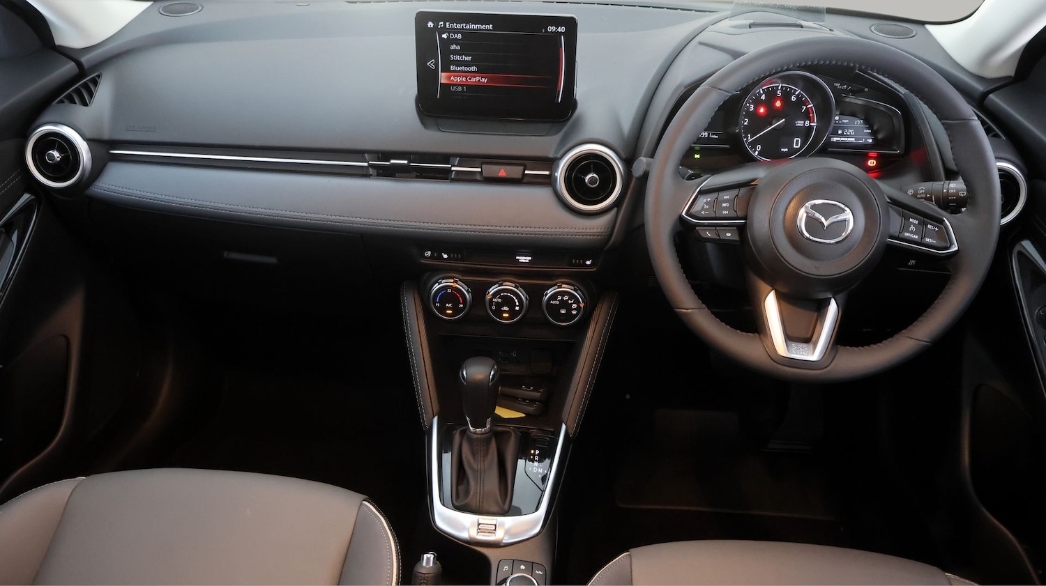 Used Mazda Mazda2 2023 for sale - 77323955: Photo 13