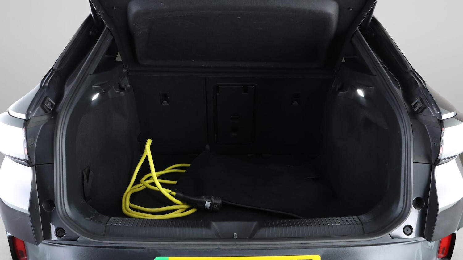 Used Volkswagen ID.4 2022 for sale - 76562503: Photo 17