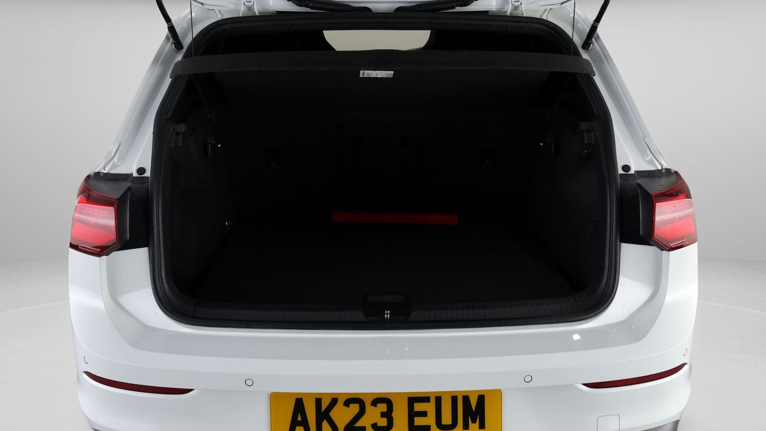 Used Volkswagen Golf 2023 for sale - 77778930: Photo 17