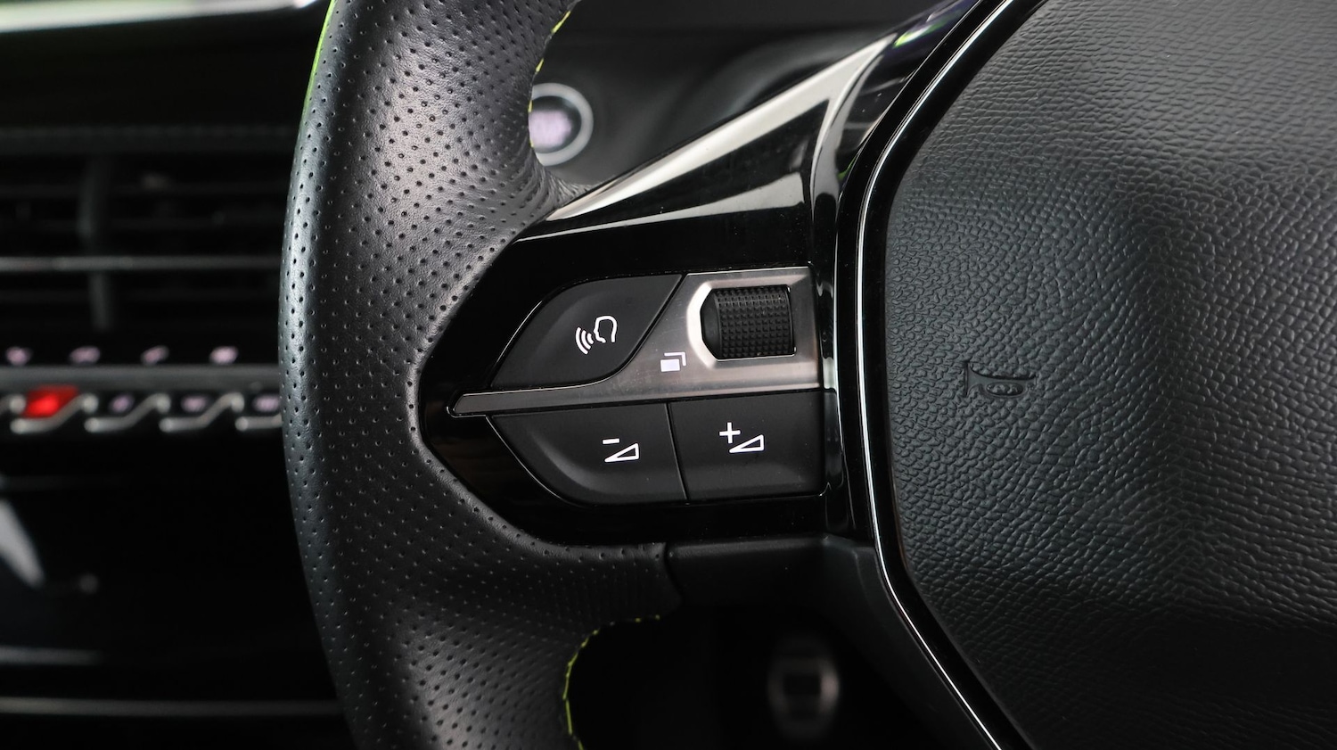 Used Peugeot 208 2021 for sale - 77610255: Photo 22