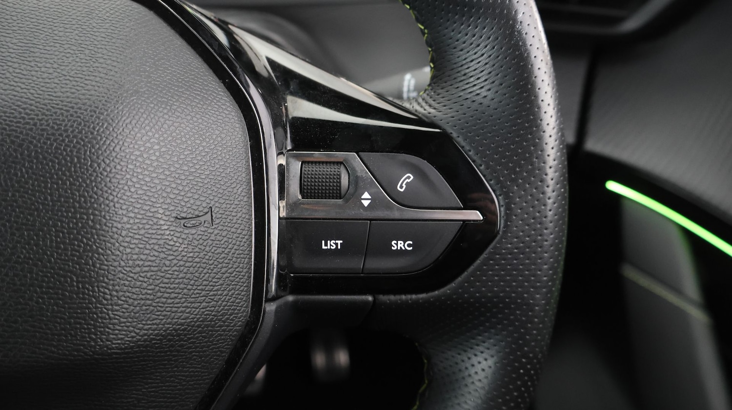 Used Peugeot 208 2021 for sale - 77610255: Photo 24