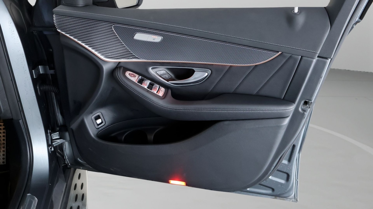 Used Mercedes-Benz EQC 2021 for sale - 77532471: Photo 14