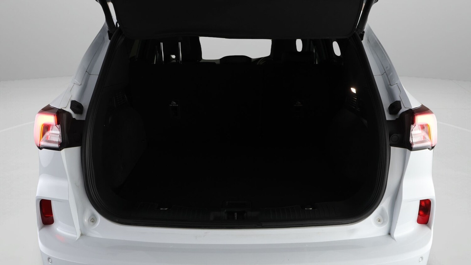 Used Ford Kuga 2022 for sale - 77498153: Photo 17