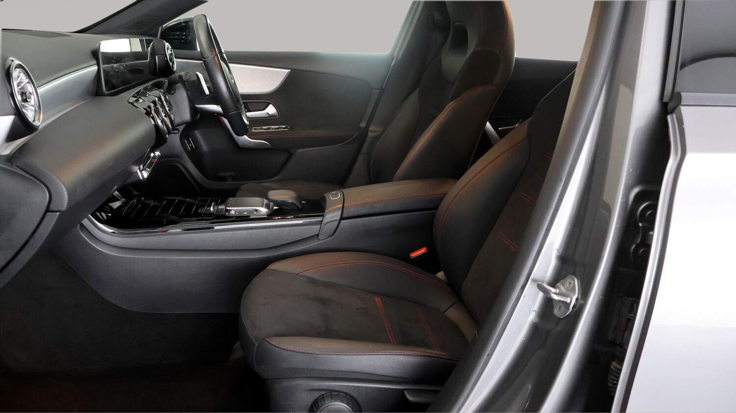 Used Mercedes-Benz A-Class 2023 for sale - 77934913: Photo 13