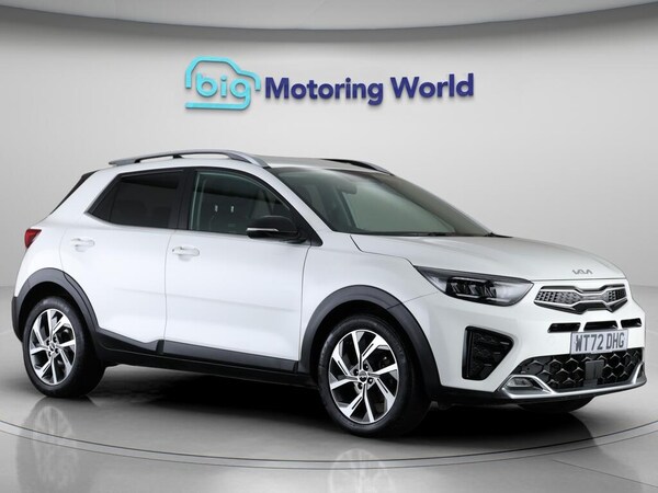 Used Kia Stonic 2022 for sale - 76315263: Photo 1