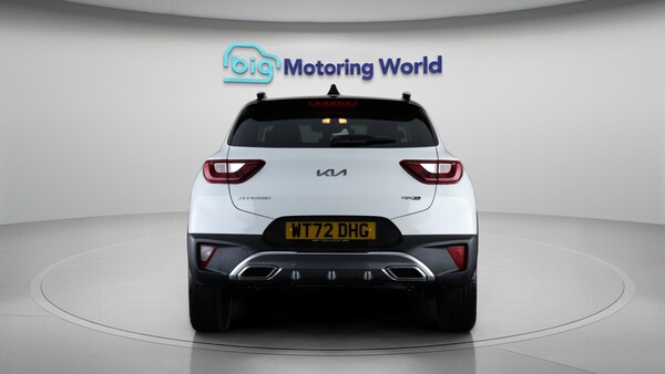 Used Kia Stonic 2022 for sale - 76315263: Photo 7