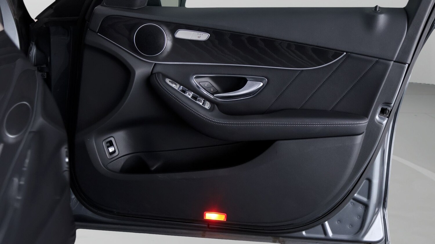 Used Mercedes-Benz C Class 2019 for sale - 78171903: Photo 15