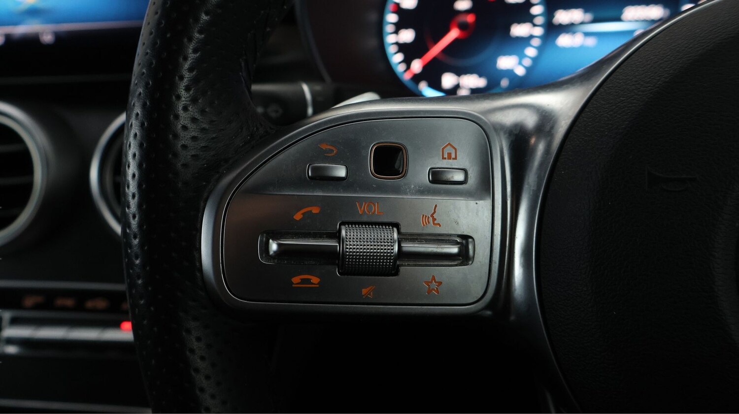 Used Mercedes-Benz C Class 2019 for sale - 78171903: Photo 20