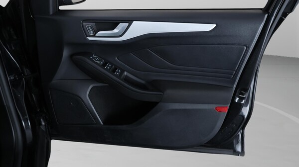 Used Ford Focus 2020 for sale - 76317871: Photo 16