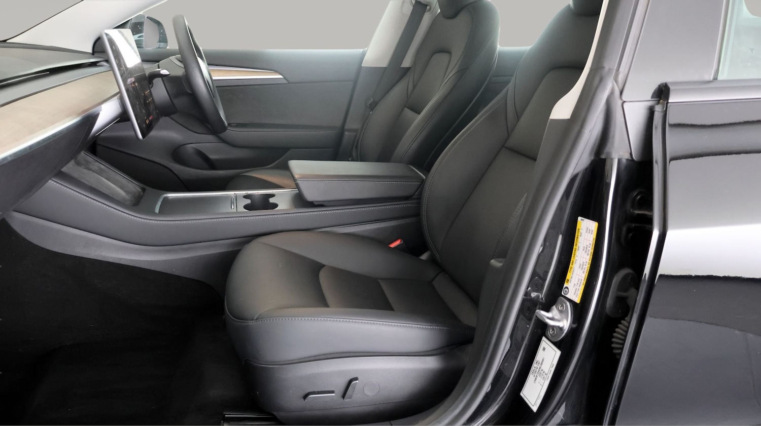 Used Tesla Model 3 2021 for sale - 77335961: Photo 14