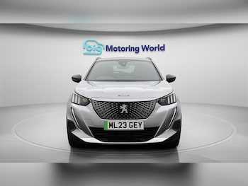 Used Peugeot E-2008 2023 for sale - 79445441: Photo