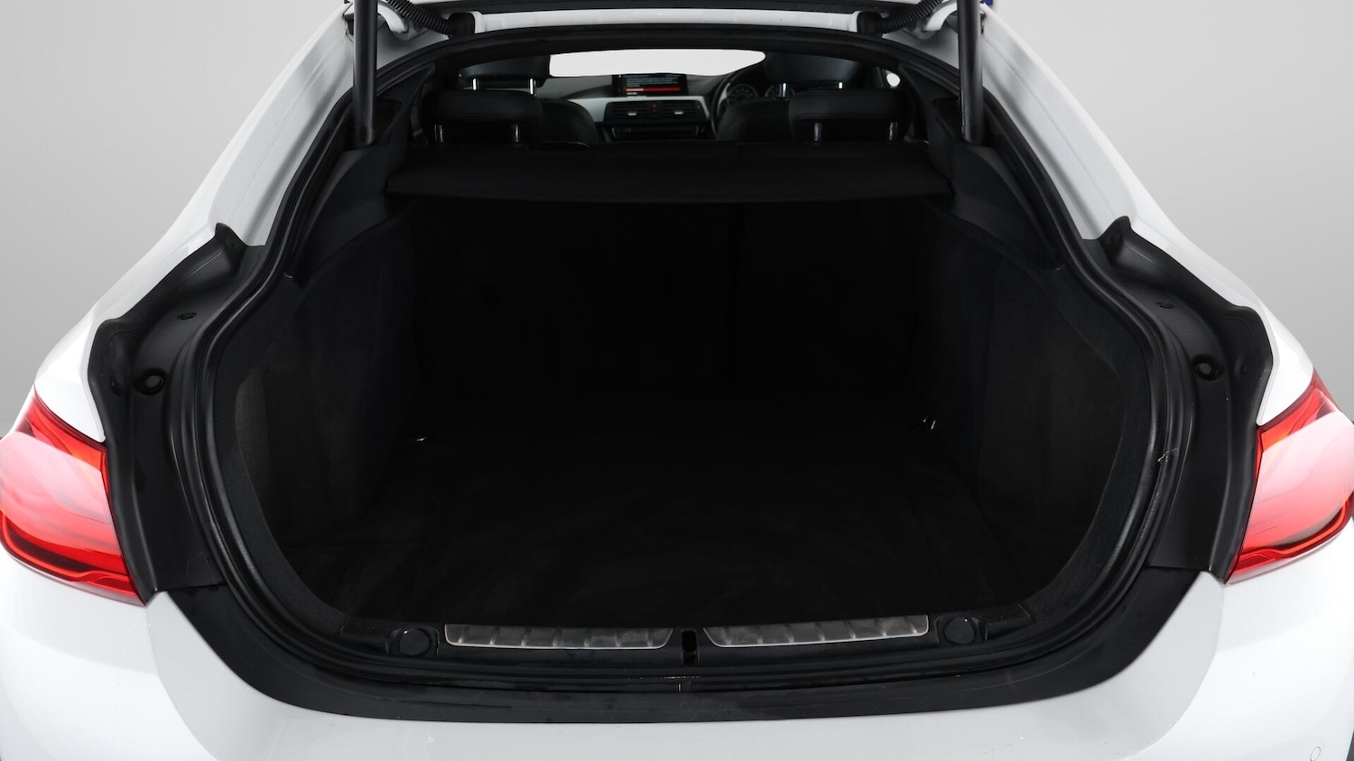 Used BMW 4 Series Gran Coupe 2018 for sale - 76121343: Photo 17