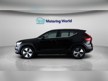 Used Volvo XC40 2022 for sale - 77570212: Photo