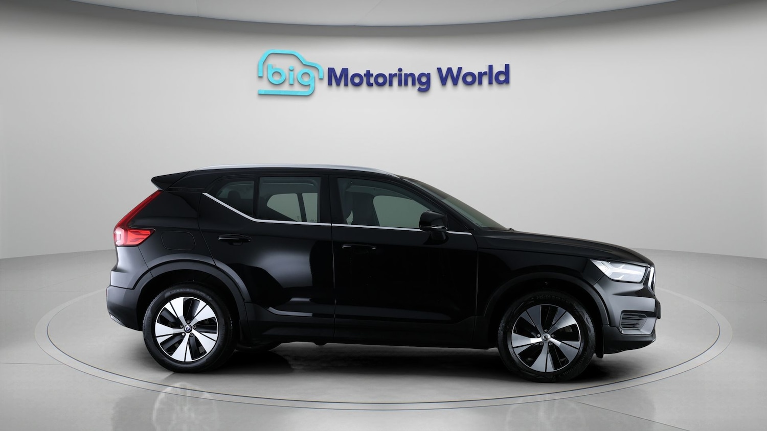 Used Volvo XC40 2022 for sale - 77570212: Photo 8