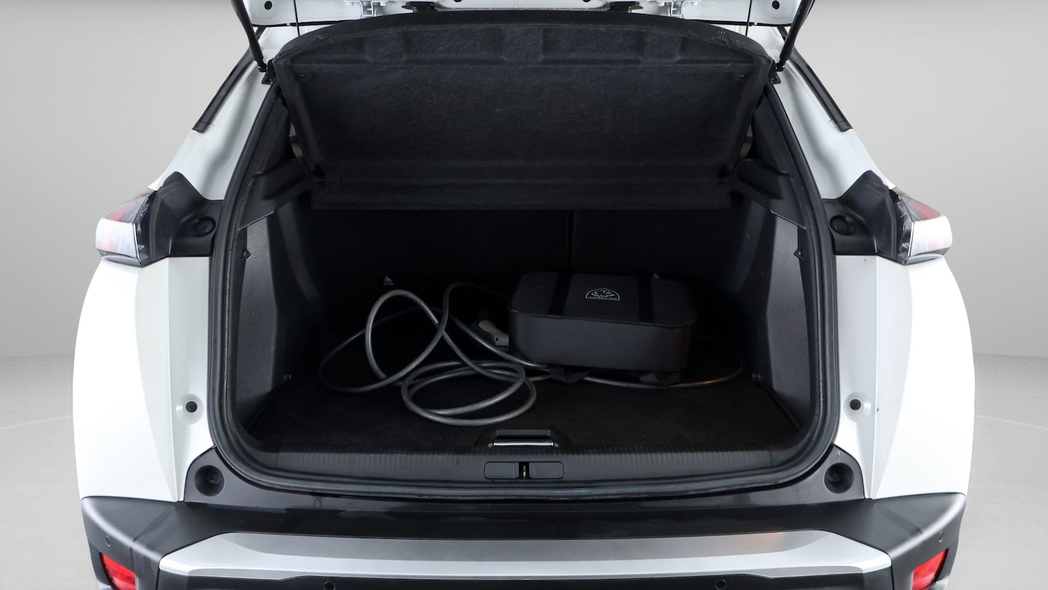 Used Peugeot 2008 2022 for sale - 77707516: Photo 17