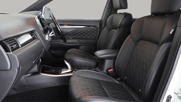 Used Mitsubishi Outlander 2020 for sale - 76179638: Photo 15