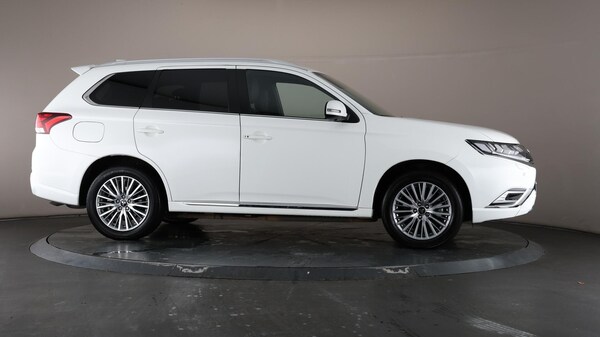 Used Mitsubishi Outlander 2020 for sale - 76179638: Photo 63