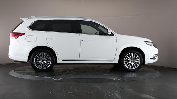 Used Mitsubishi Outlander 2020 for sale - 76179638: Photo 65
