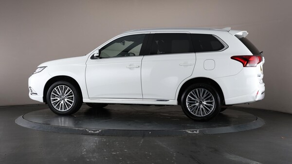 Used Mitsubishi Outlander 2020 for sale - 76179638: Photo 81