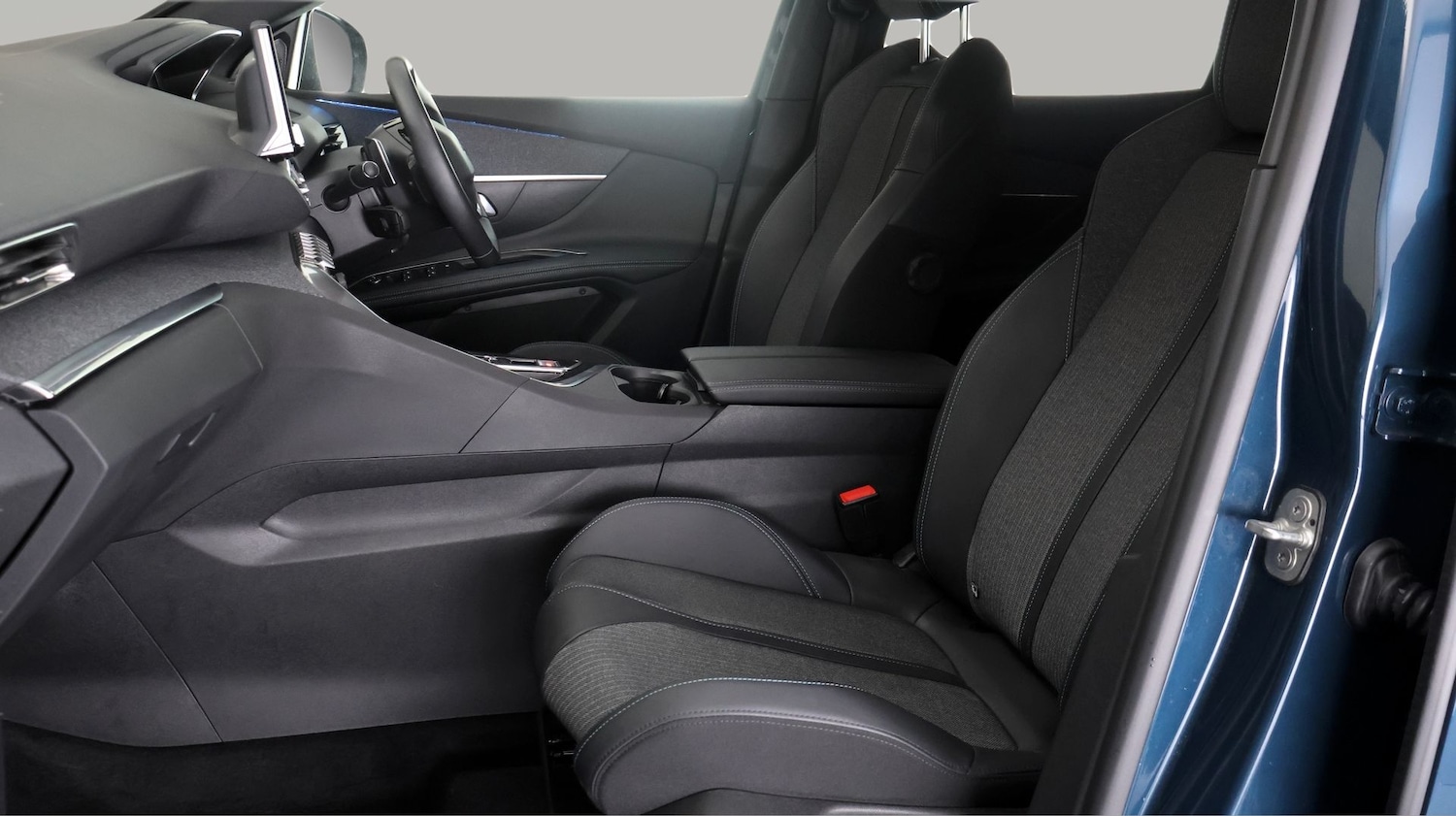 Used Peugeot 3008 2023 for sale - 78141116: Photo 14