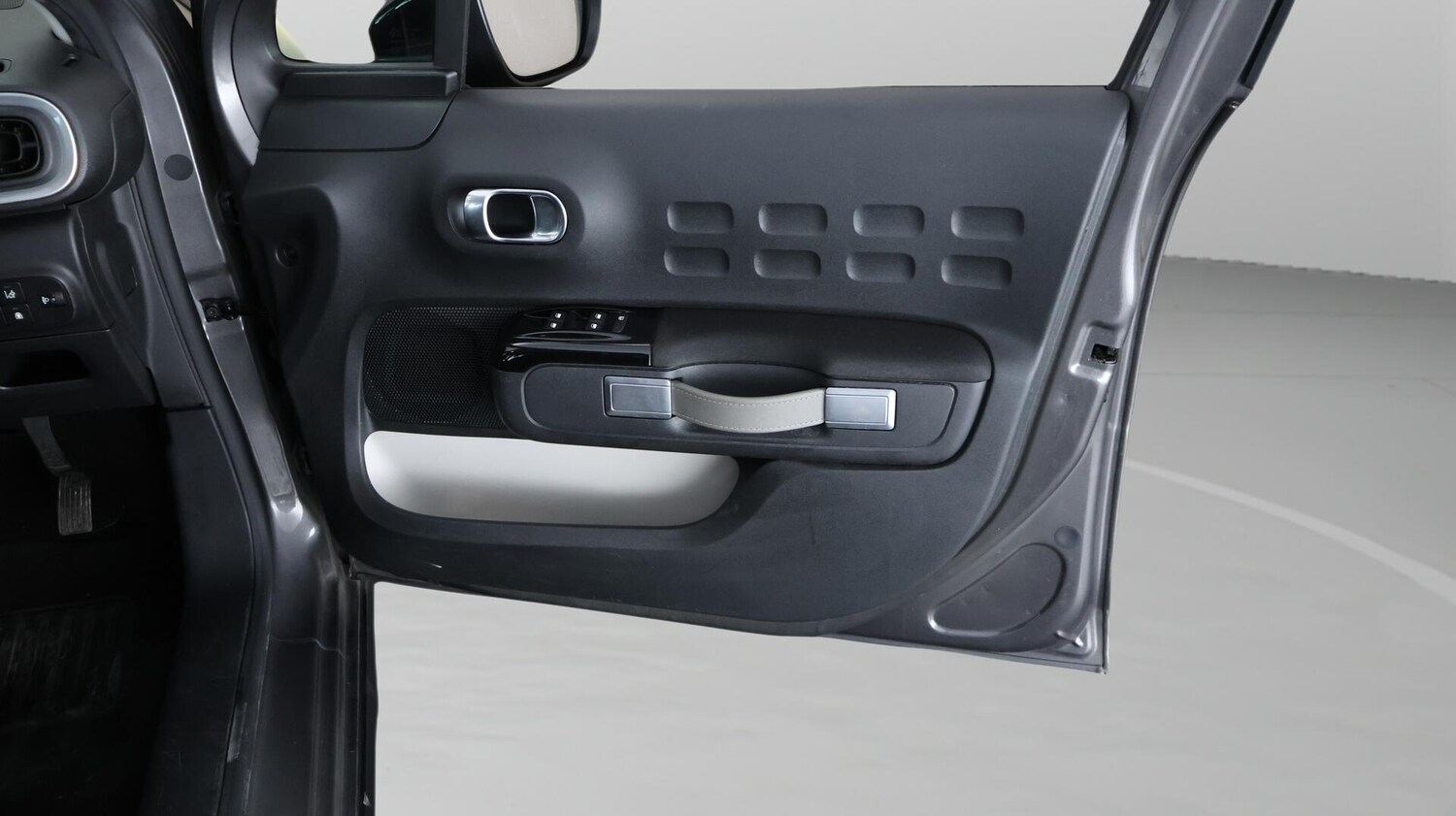 Used Citroen C3 2018 for sale - 76646225: Photo 14