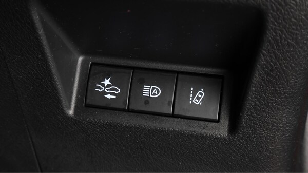 Used Toyota Yaris 2018 for sale - 76179639: Photo 22