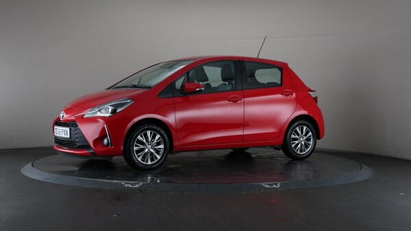 Used Toyota Yaris 2018 for sale - 76179639: Photo 42