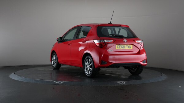 Used Toyota Yaris 2018 for sale - 76179639: Photo 69