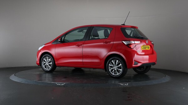 Used Toyota Yaris 2018 for sale - 76179639: Photo 76