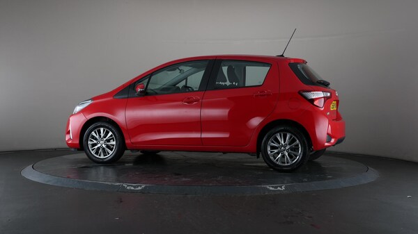 Used Toyota Yaris 2018 for sale - 76179639: Photo 78