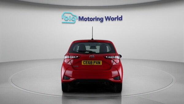 Used Toyota Yaris 2018 for sale - 76179639: Photo 7