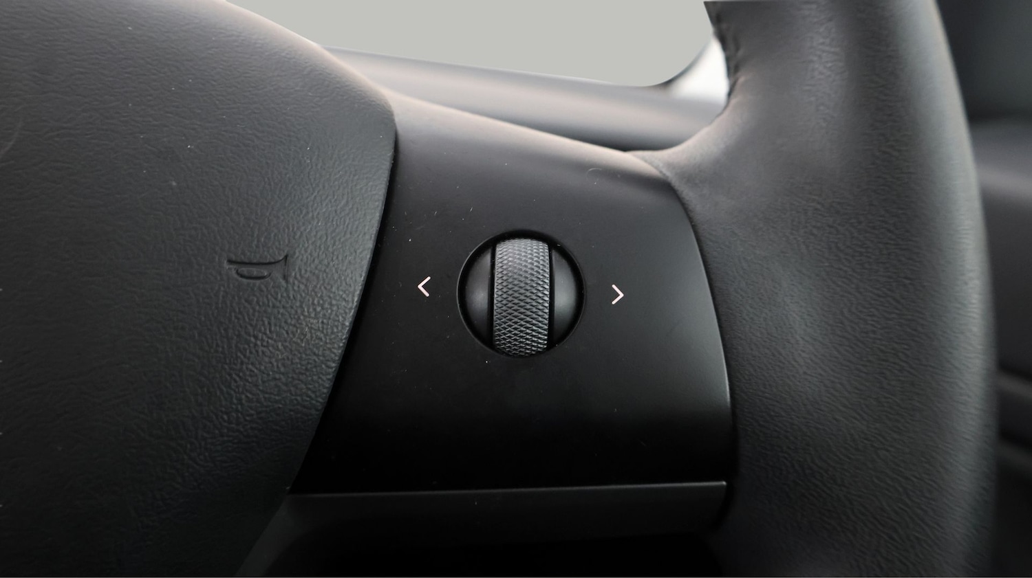 Used Tesla Model 3 2020 for sale - 77319035: Photo 23