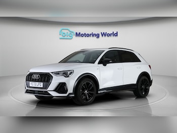 Used Audi Q3 2022 for sale - 77136005: Photo