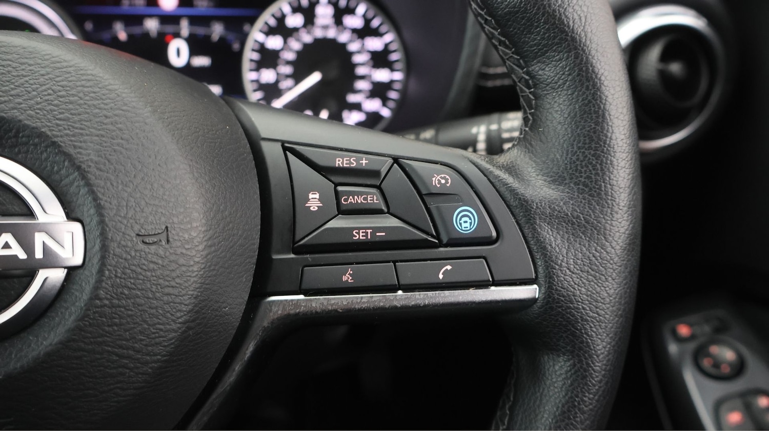 Used Nissan Juke 2024 for sale - 77681932: Photo 23