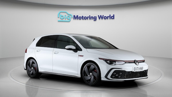 Used Volkswagen Golf 2021 for sale - 76175476: Photo 2