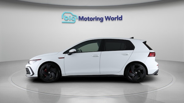 Used Volkswagen Golf 2021 for sale - 76175476: Photo 5