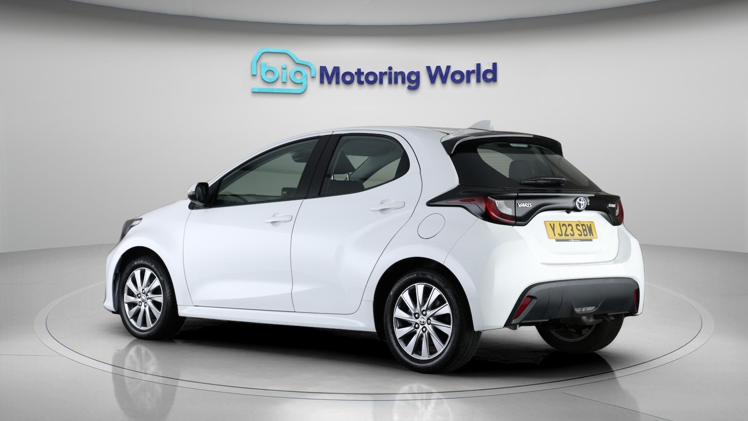Used Toyota Yaris 2023 for sale - 76381245: Photo 5