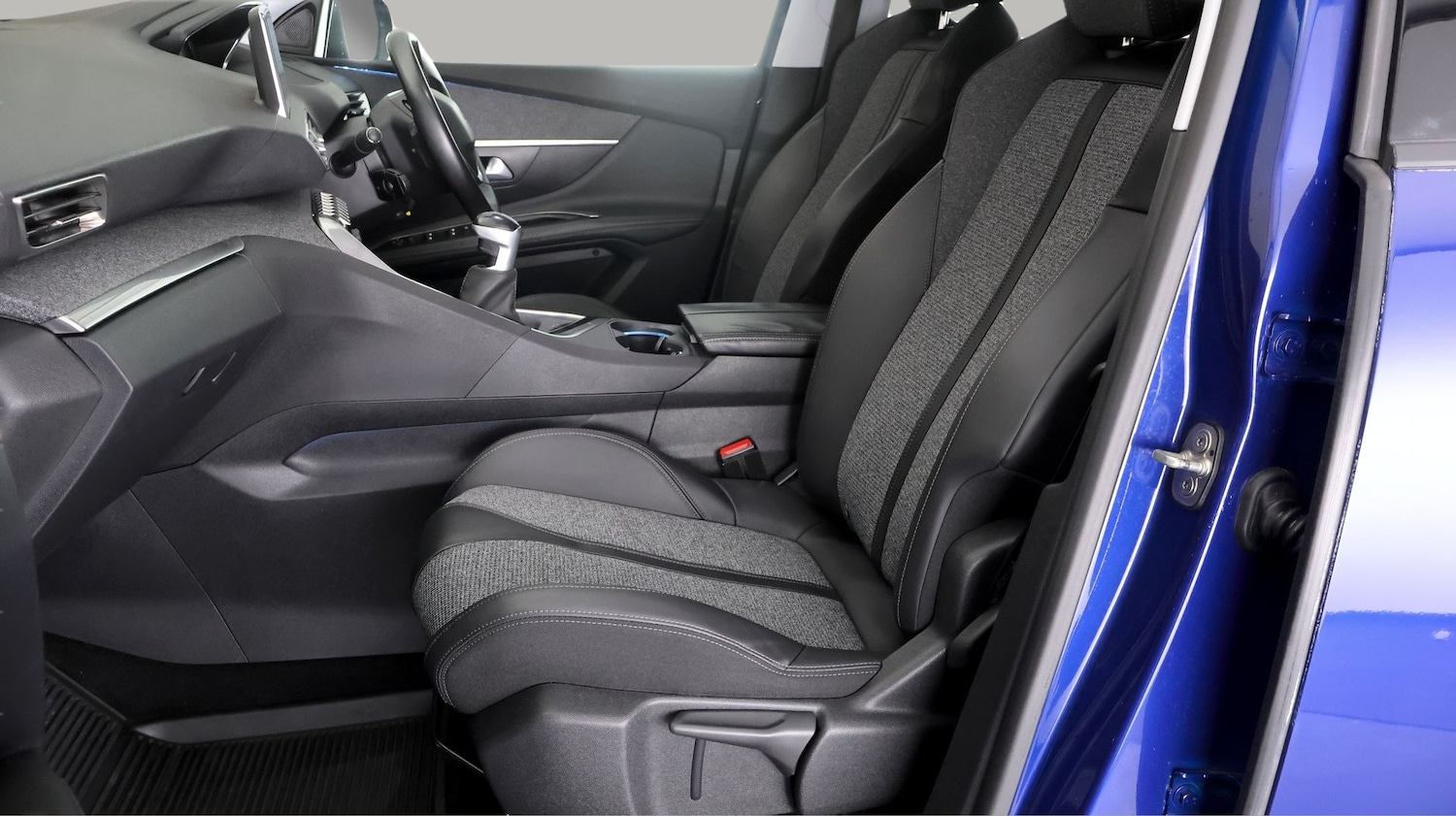 Used Peugeot 3008 2018 for sale - 77631145: Photo 14