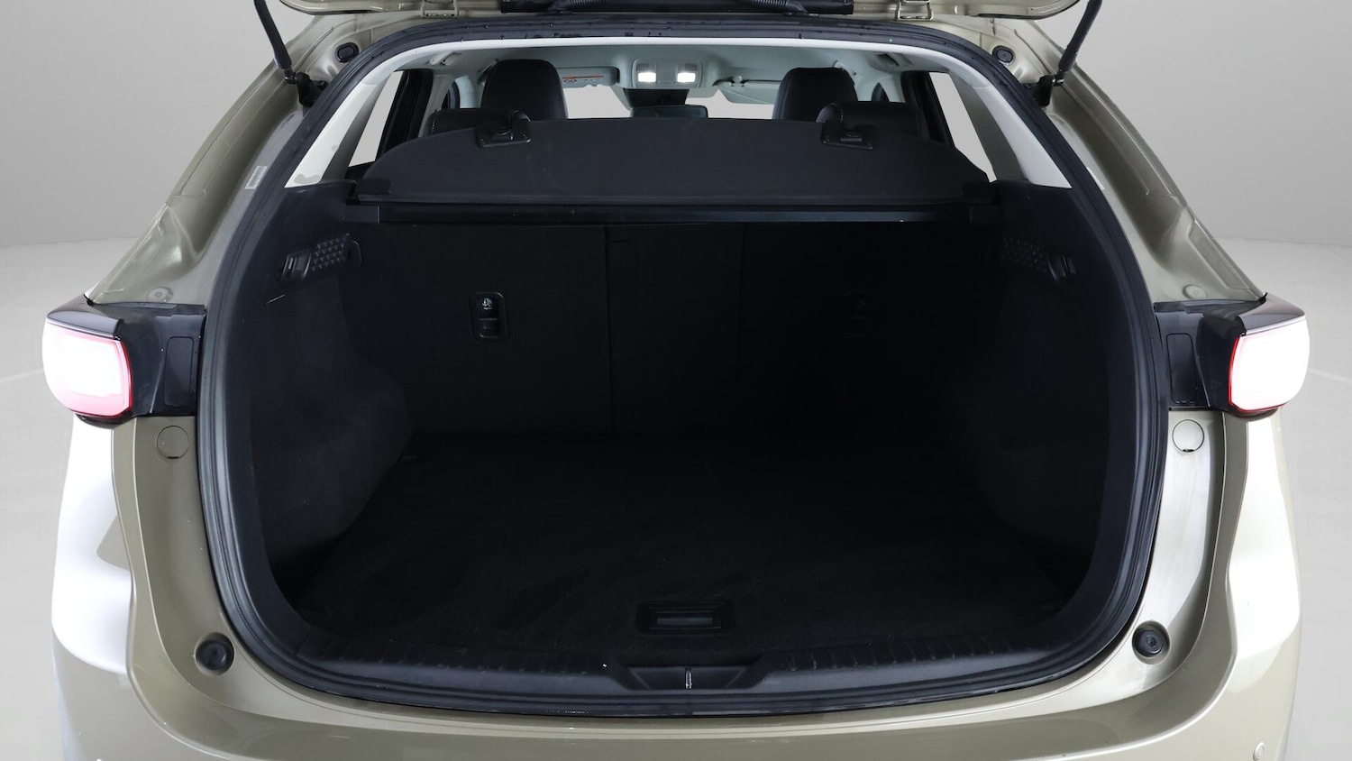 Used Mazda CX-5 2023 for sale - 76381208: Photo 17