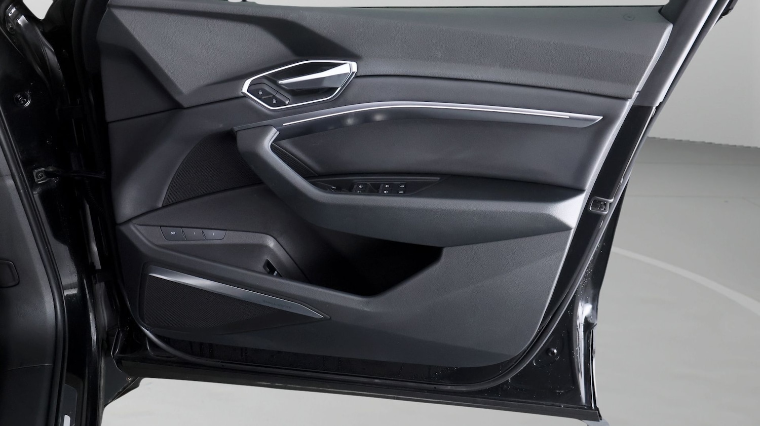 Used Audi e-tron 2021 for sale - 77679264: Photo 15