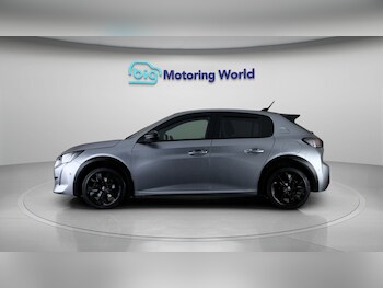 Used Peugeot 208 2022 for sale - 77277666: Photo