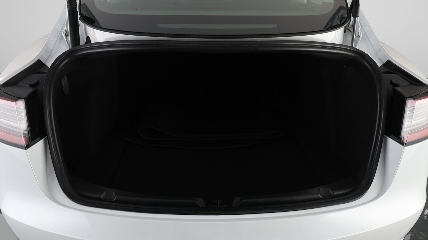 Used Tesla Model 3 2022 for sale - 77247732: Photo 17