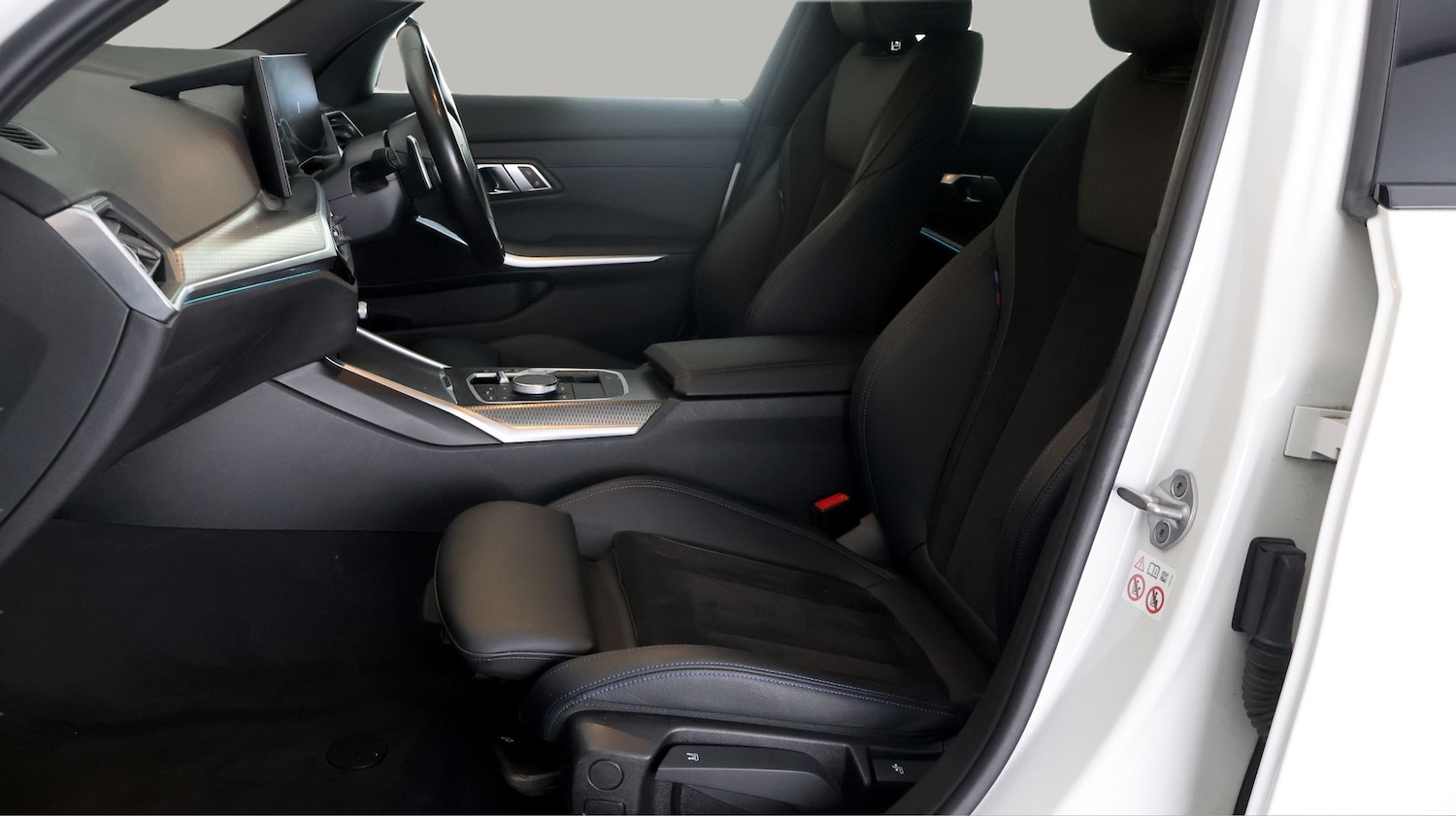 Used BMW 3 Series 2023 for sale - 77451347: Photo 13