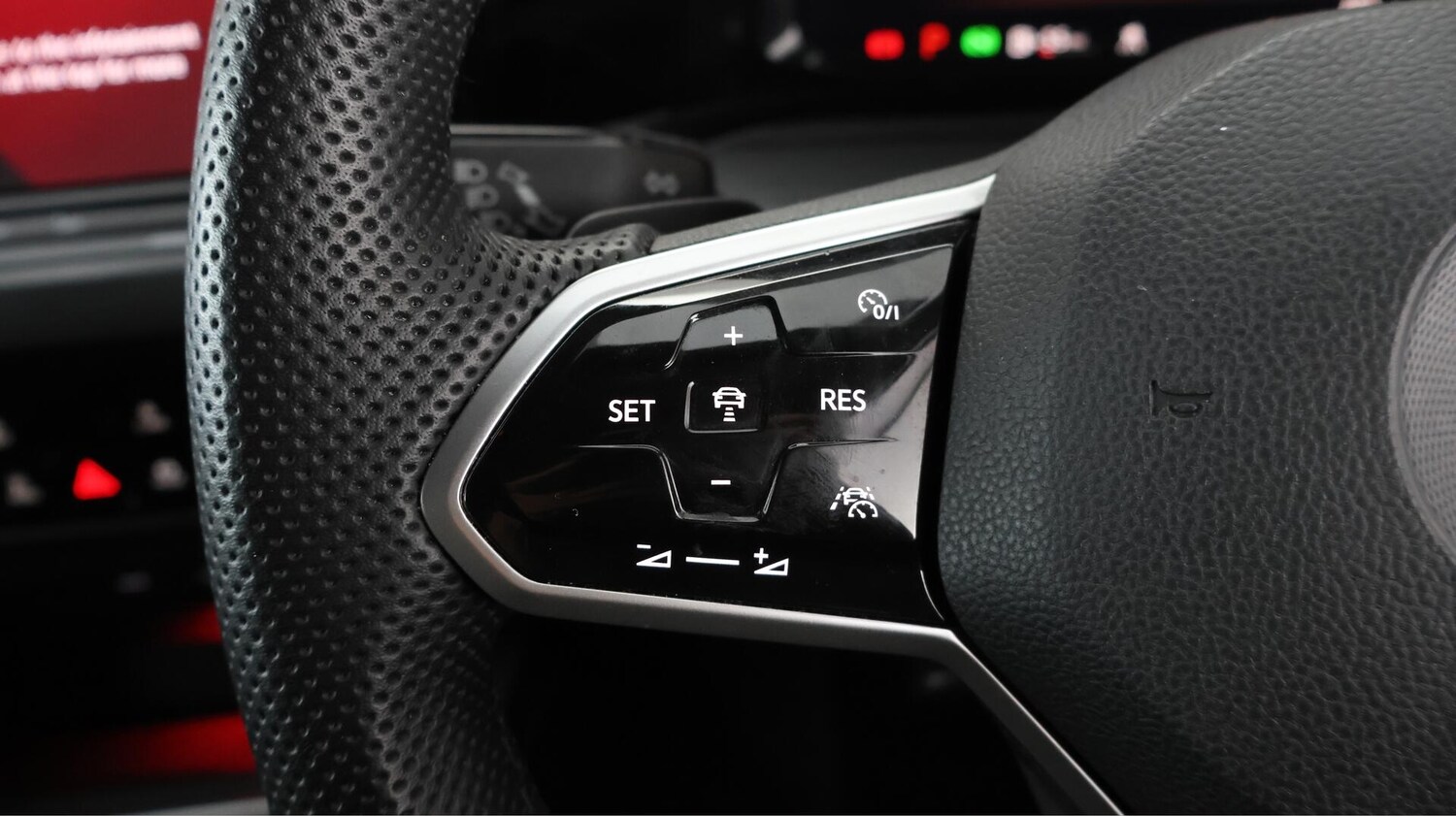 Used Volkswagen Golf 2020 for sale - 76485348: Photo 23