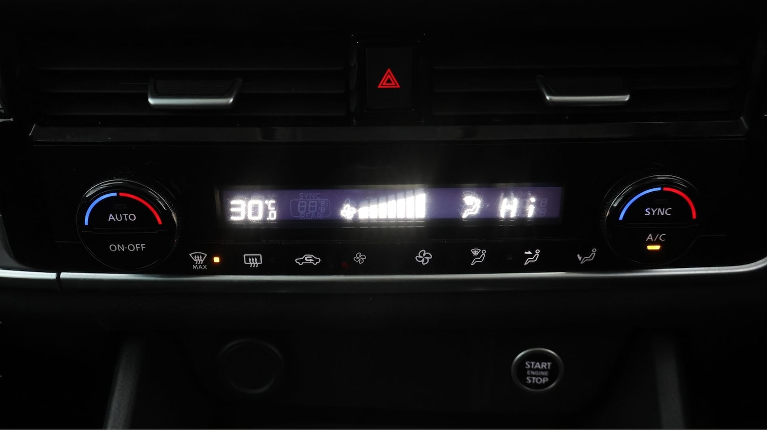 Used Nissan Qashqai for sale - 77735554: Photo 11