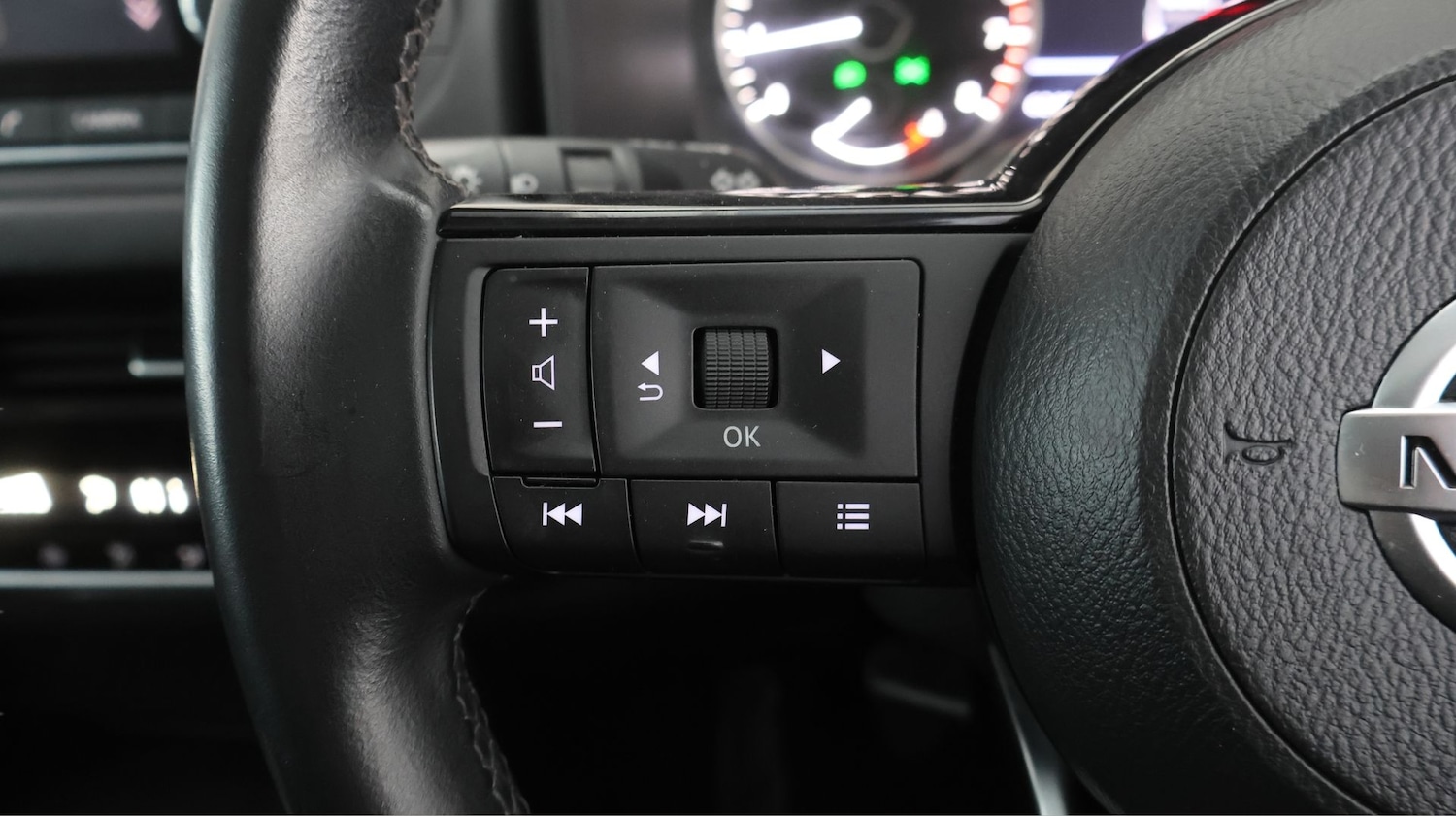 Used Nissan Qashqai for sale - 77735554: Photo 19