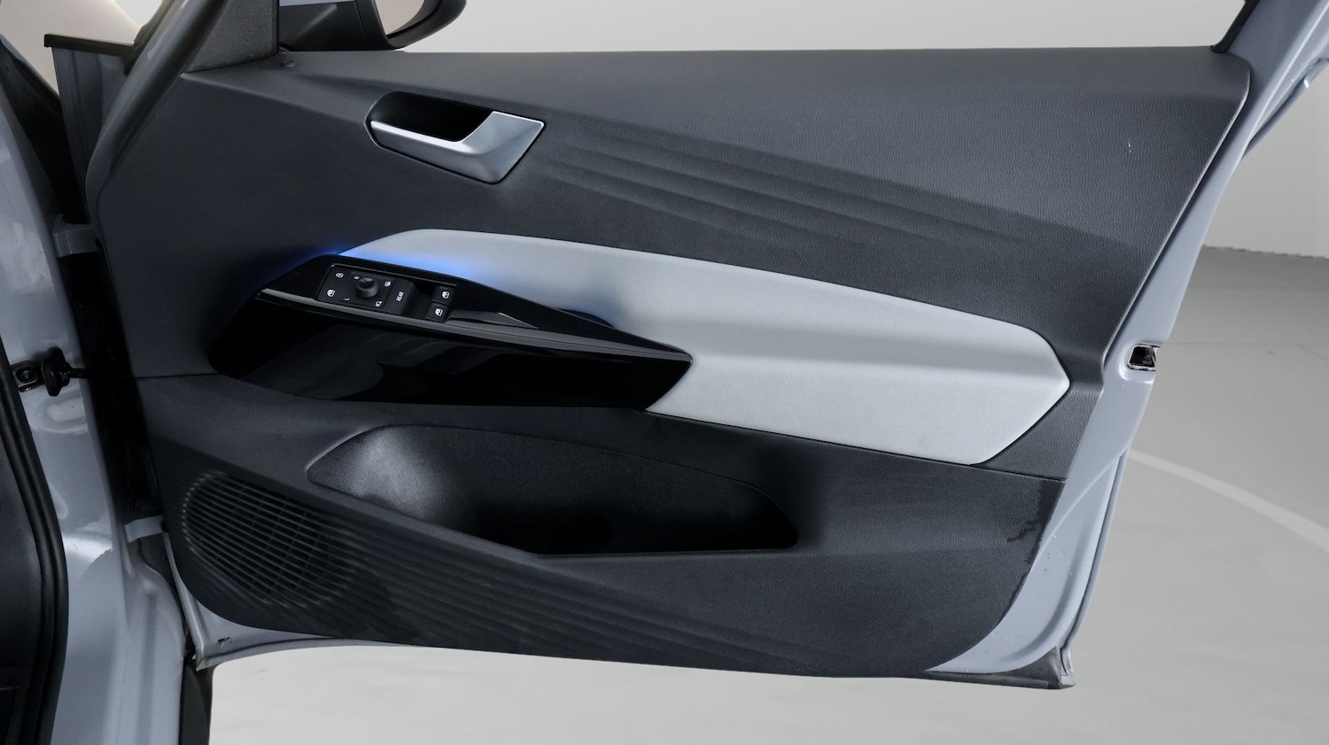 Used Volkswagen ID.3 2023 for sale - 77248077: Photo 15